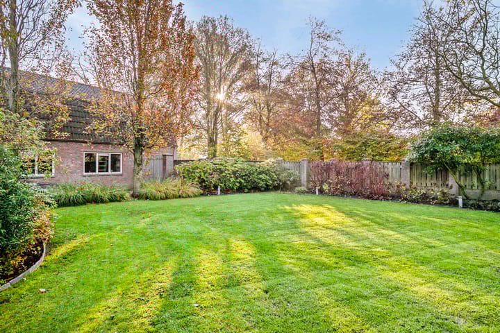 Foto 49 van Leenderweg 35-A