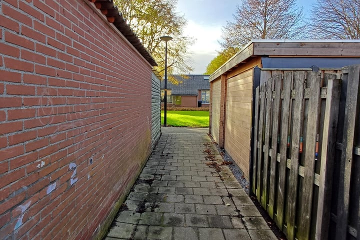 View photo 22 of Koolzaadhof 57