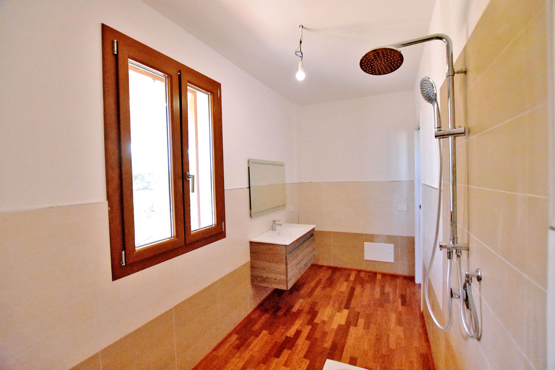 Foto 33 van Strada Vicinale Murruzzulu Tranco A