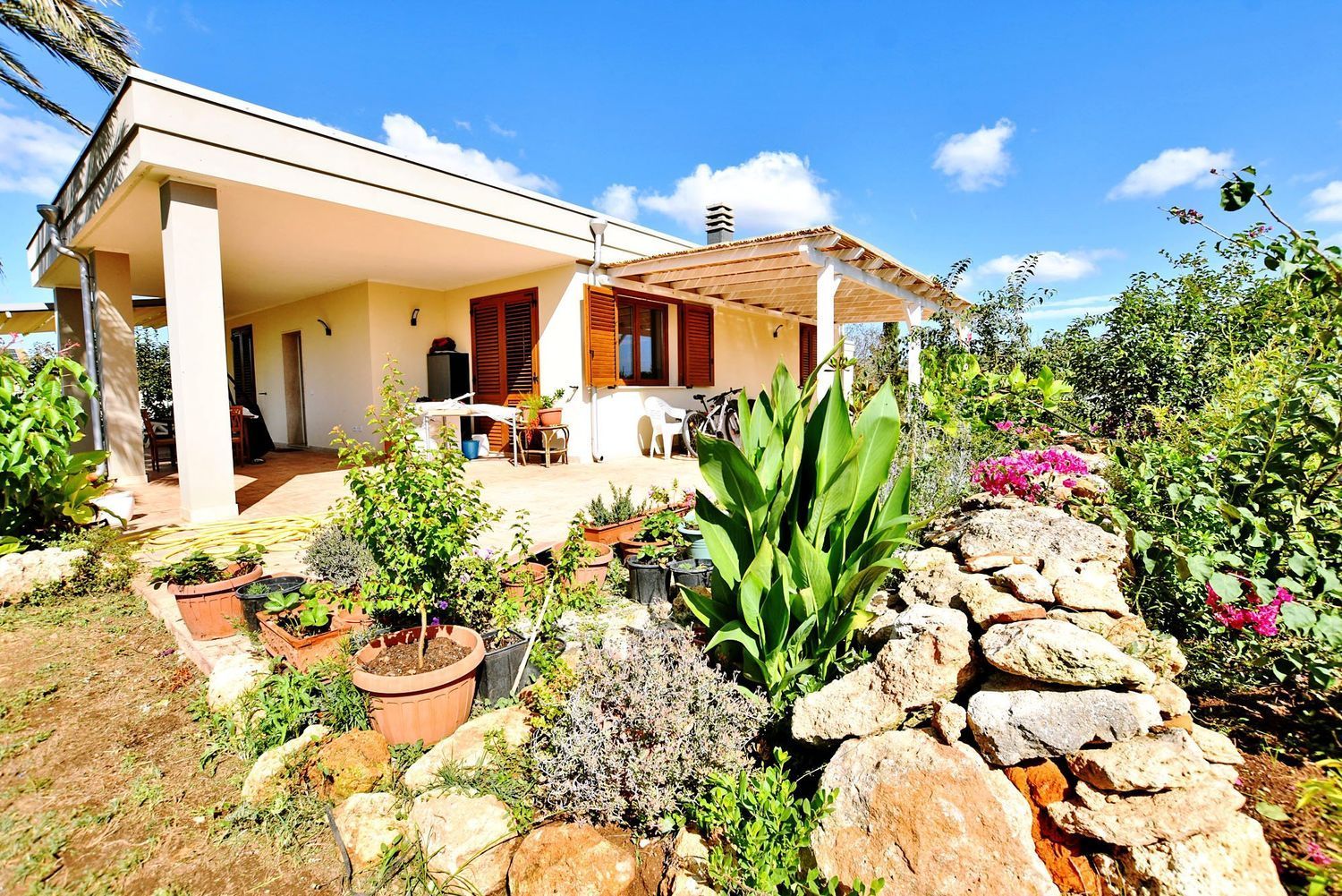 Foto 42 van Strada Vicinale Murruzzulu Tranco A