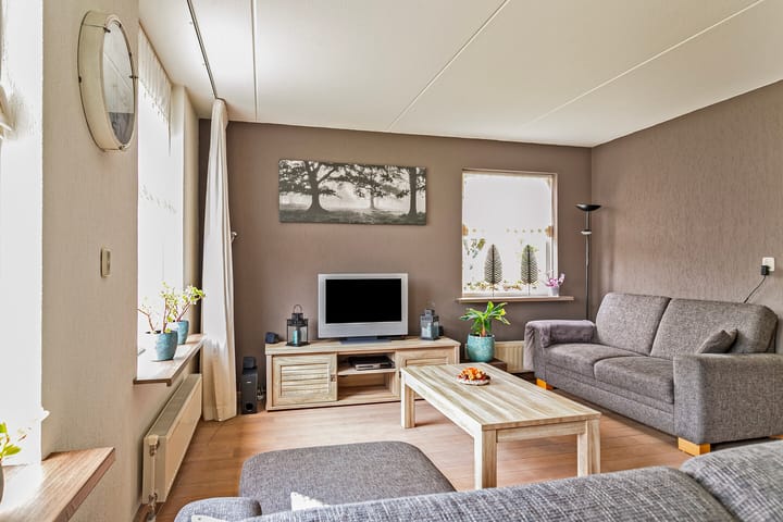 Foto 10 van Bremstraat 13