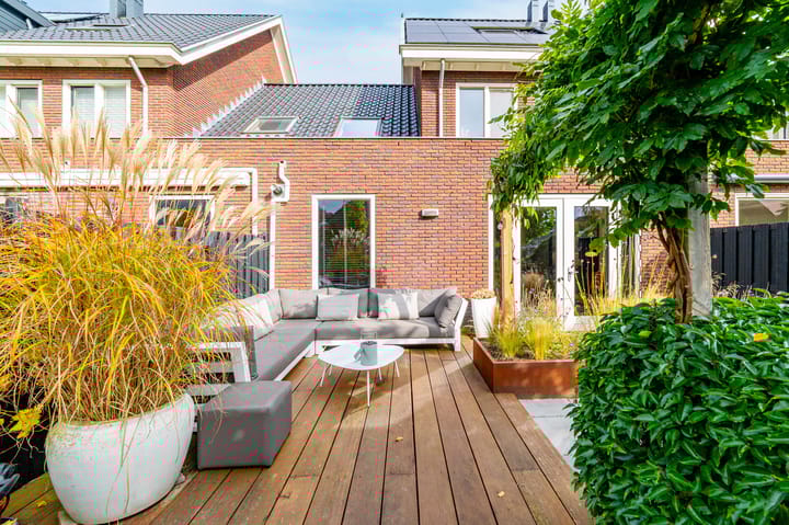 Foto 13 van Rechtsbuitenstraat 24