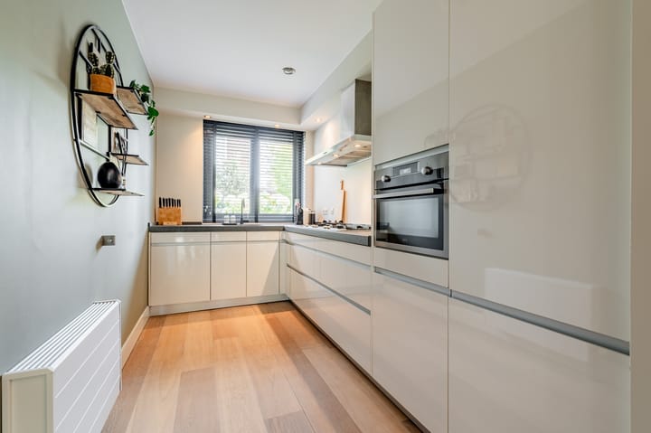 Foto 26 van Rechtsbuitenstraat 24