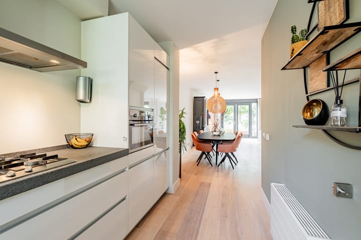 Foto 28 van Rechtsbuitenstraat 24