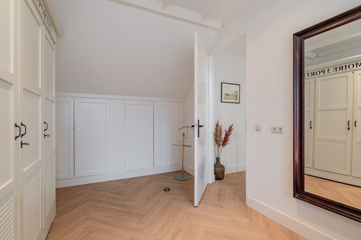 Foto 35 van Rechtsbuitenstraat 24