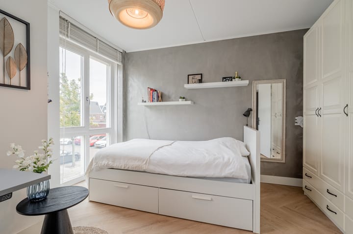 Foto 36 van Rechtsbuitenstraat 24