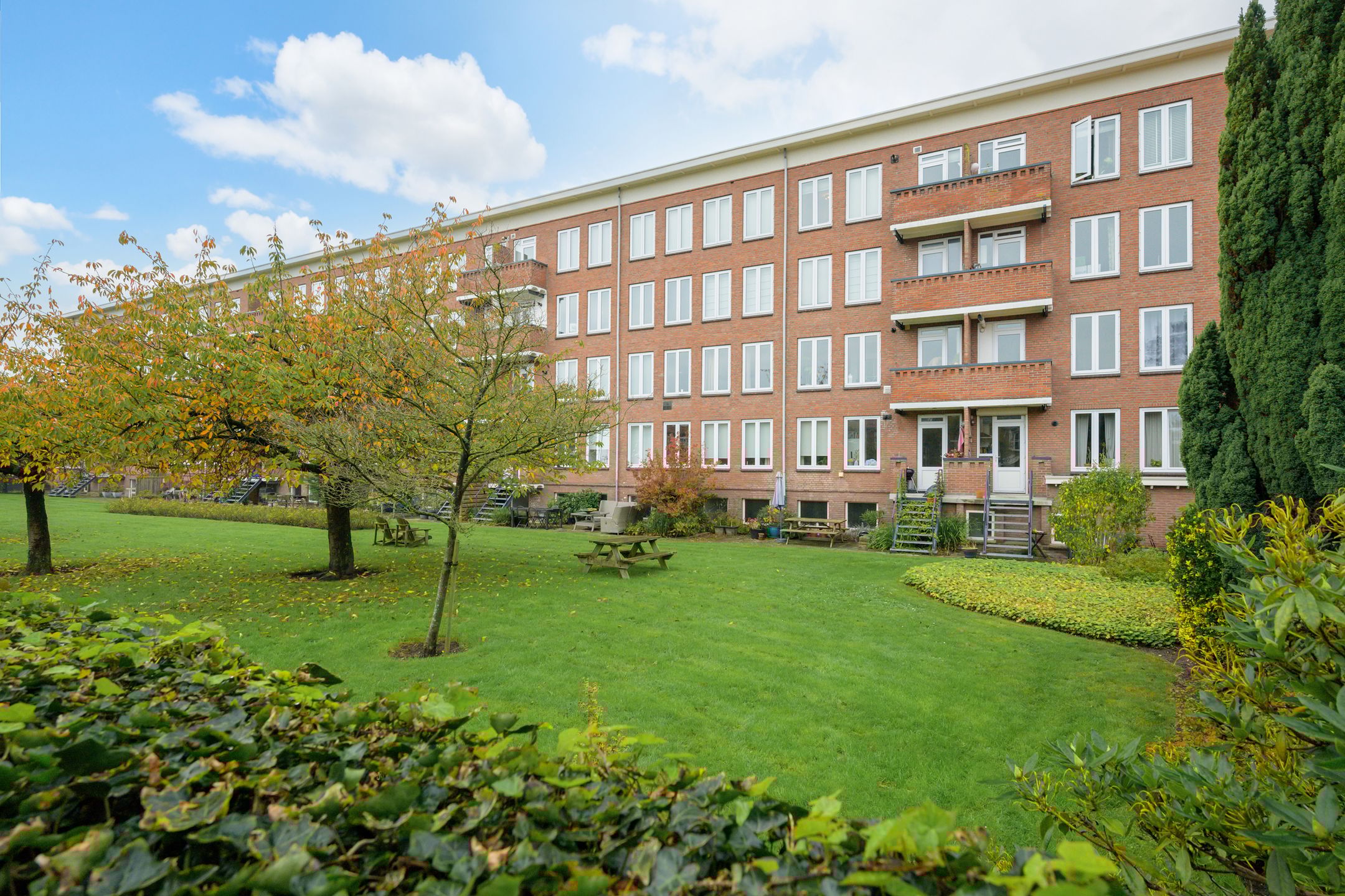 Photo 39 of Graaf Hendrik III laan 131-C