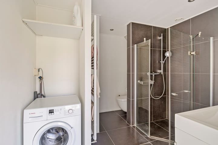 Foto 21 van Johan de Wittlaan 110