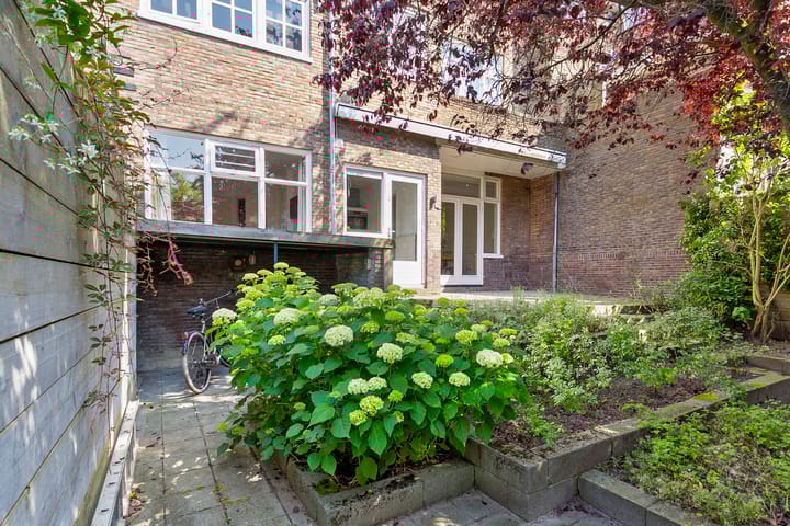 Foto 23 van Johan de Wittlaan 110