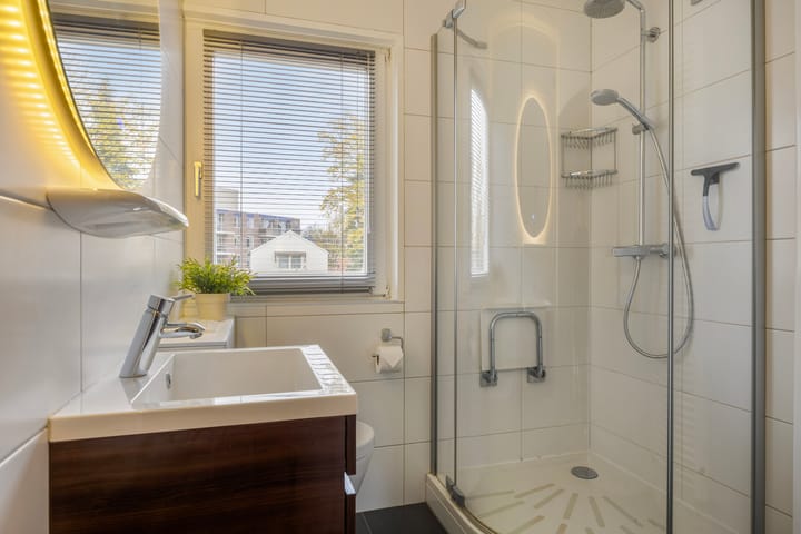 Foto 27 van Teugenaarsstraat 7