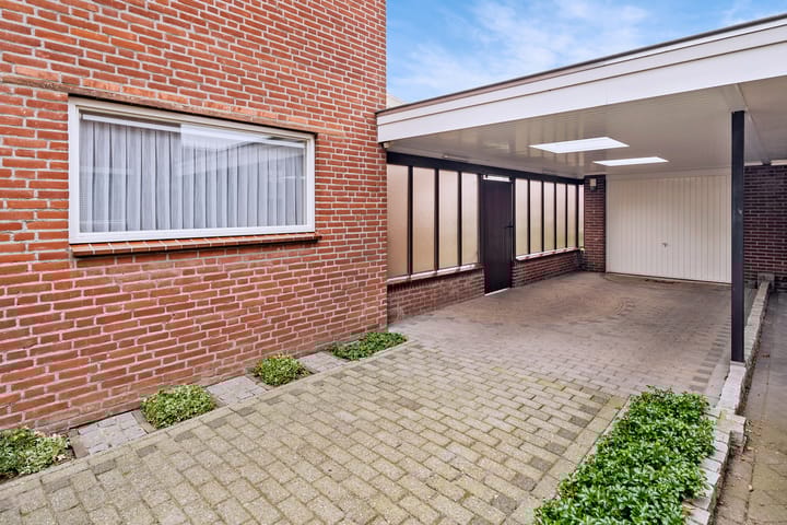 Foto 4 van Terlingenplein 40