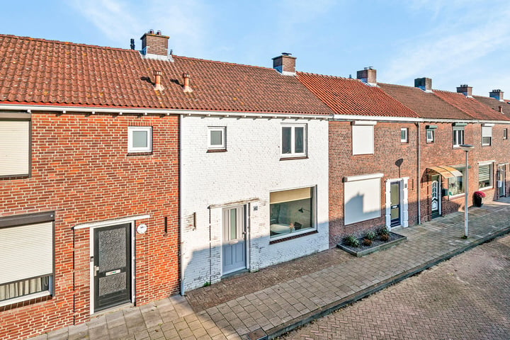 Bekijk foto 4 van Graaf Engelbrechtstraat 42