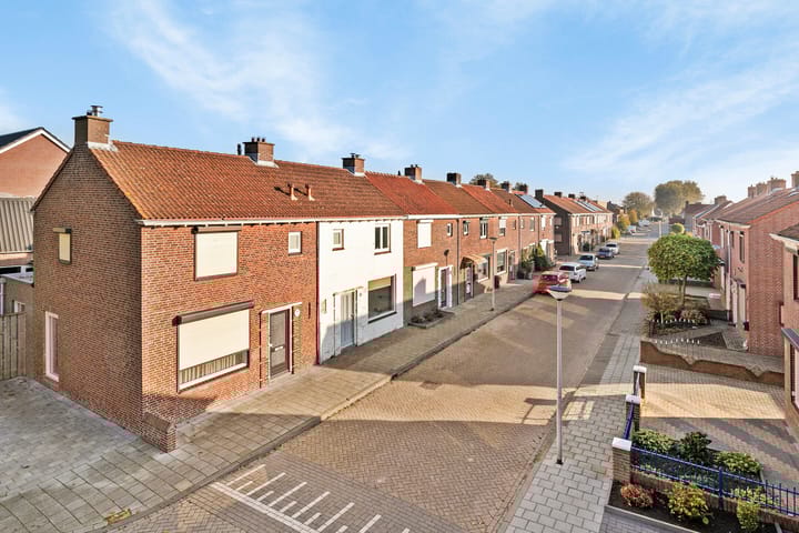 Foto 35 van Graaf Engelbrechtstraat 42