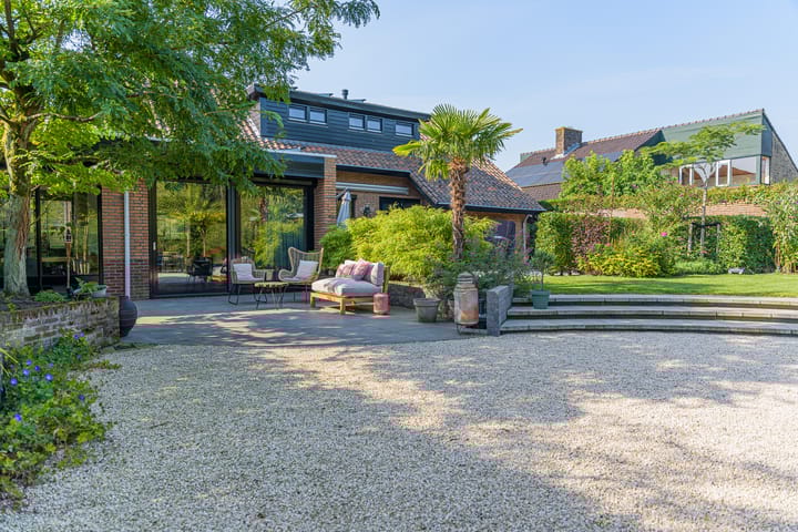 Foto 34 van Rozenhaag 29