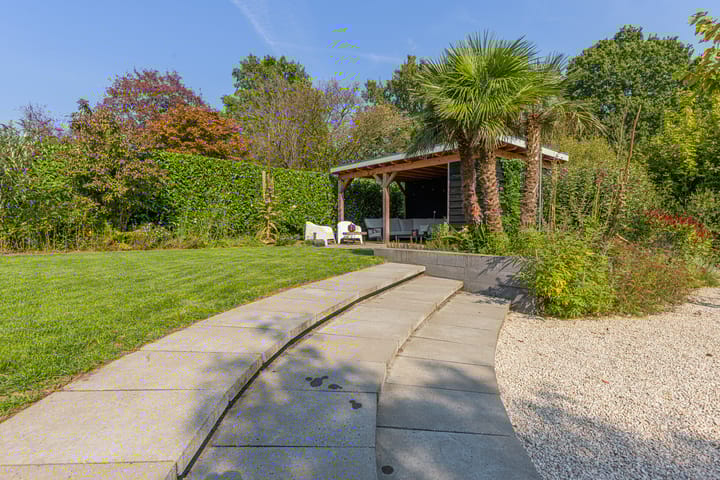 Foto 42 van Rozenhaag 29