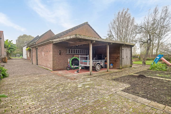 Photo 36 of Hulsterweg 98