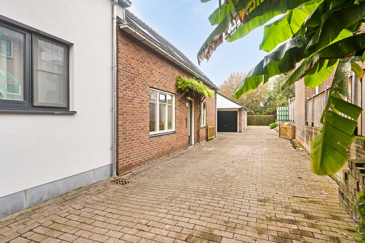 Photo 40 of Hulsterweg 98