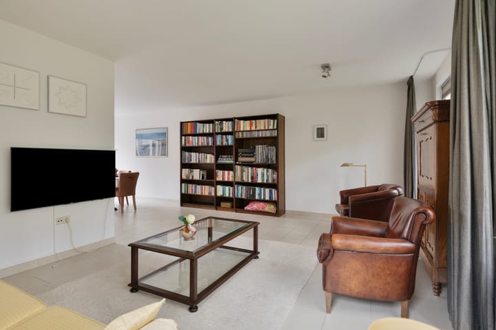 Foto 10 van Oostburgweg 105