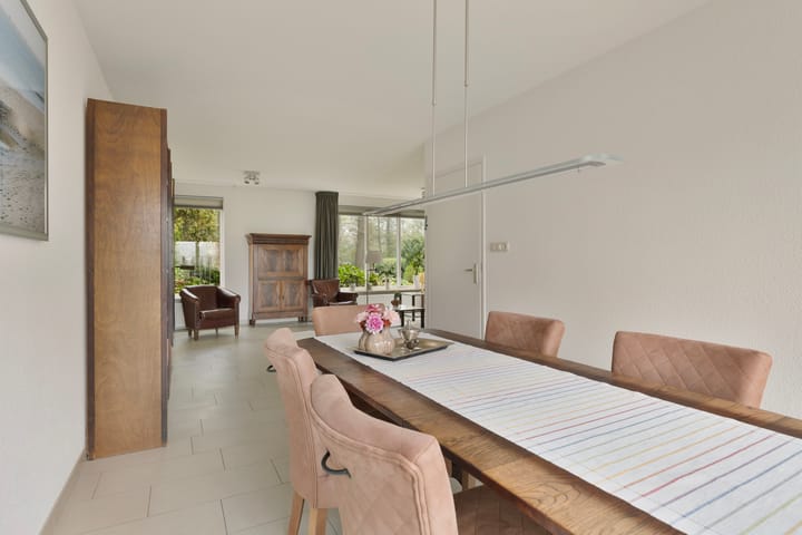 Foto 12 van Oostburgweg 105