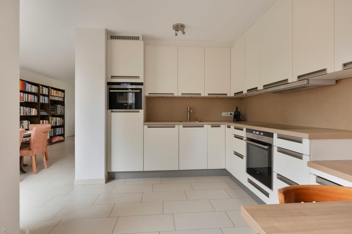 Foto 13 van Oostburgweg 105