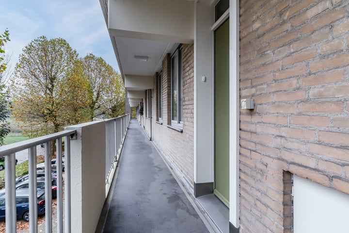 Bekijk foto 5 van Doornenburgstraat 63-B