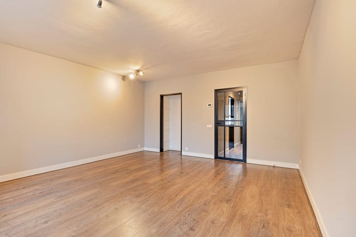 Foto 14 van Kruidenhof 42