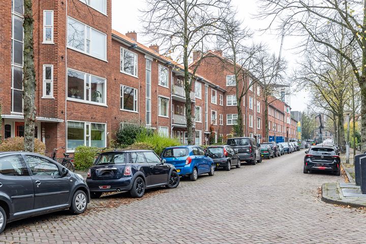 View photo 6 of Van Heemskerckstraat 43-B