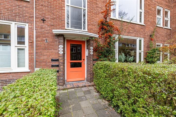 View photo 8 of Van Heemskerckstraat 43-B