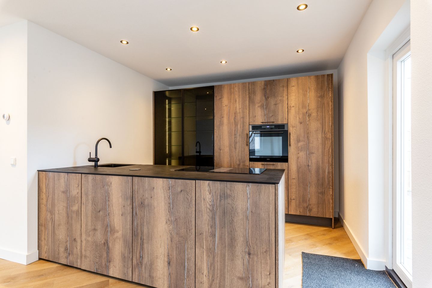 Foto 1 van Galjoen 26 1