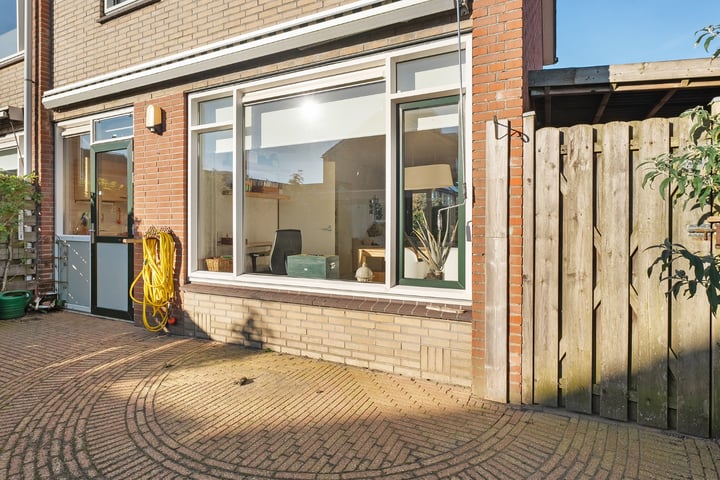 Bekijk foto 37 van Elzenstraat 20