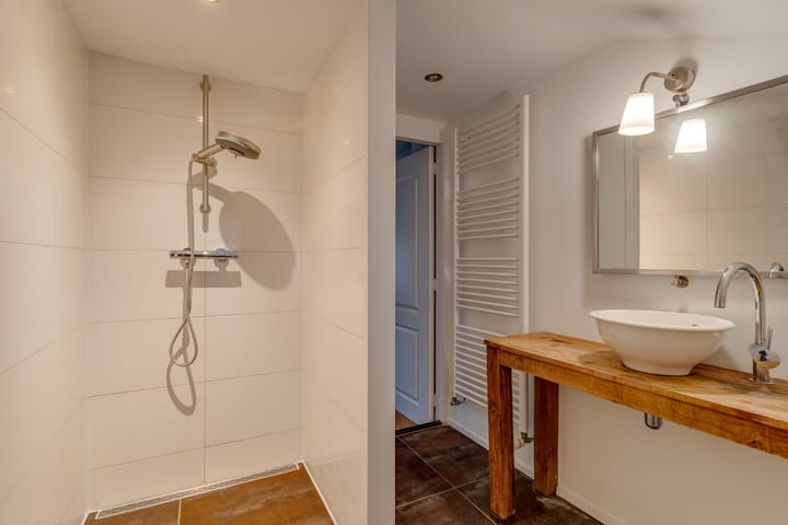 Foto 29 van Rozenstraat 37