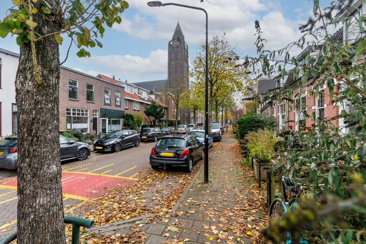 View photo 35 of Rozenstraat 37