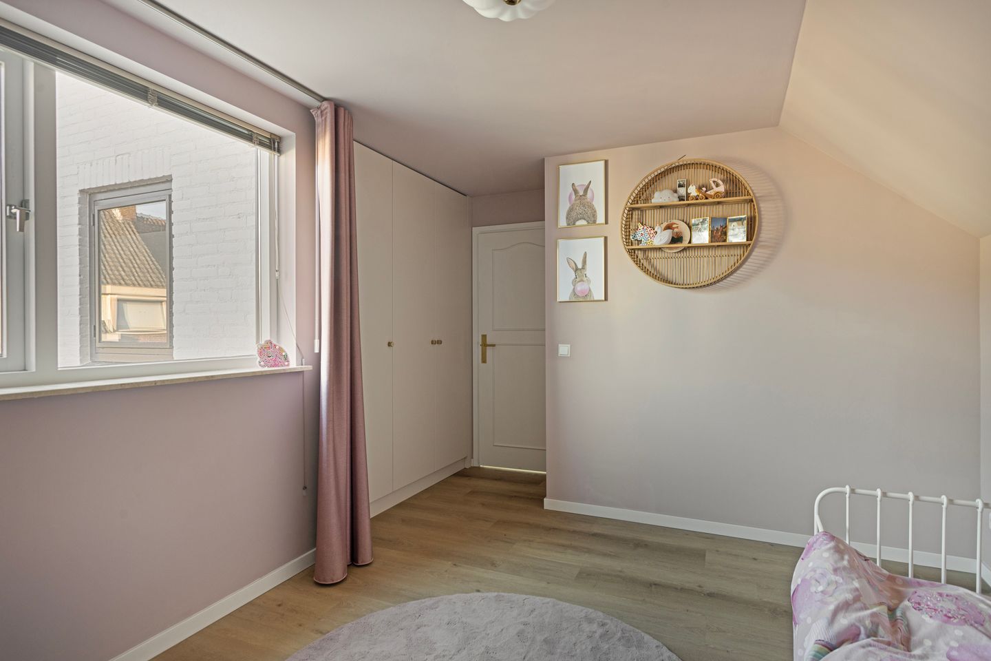 Photo 35 of Tweeberg 1-B