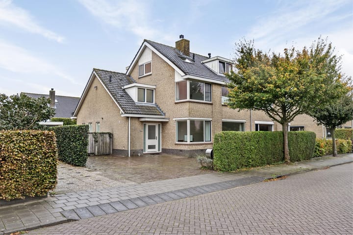 Foto 1 van Burgemeester Quarles van Uffordstraat 5