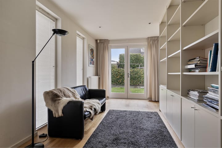 Foto 12 van Burgemeester Quarles van Uffordstraat 5