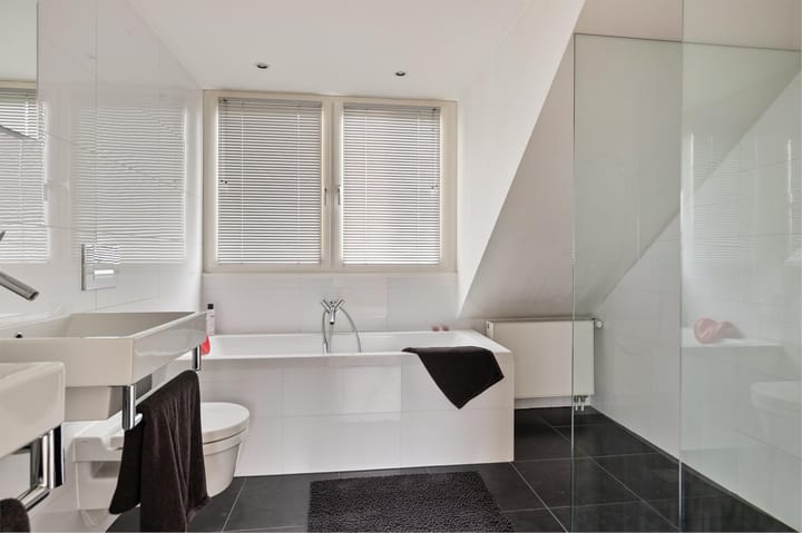 Foto 36 van Burgemeester Quarles van Uffordstraat 5