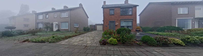 Bekijk 360° foto van Voorkant van Lindestraat 5