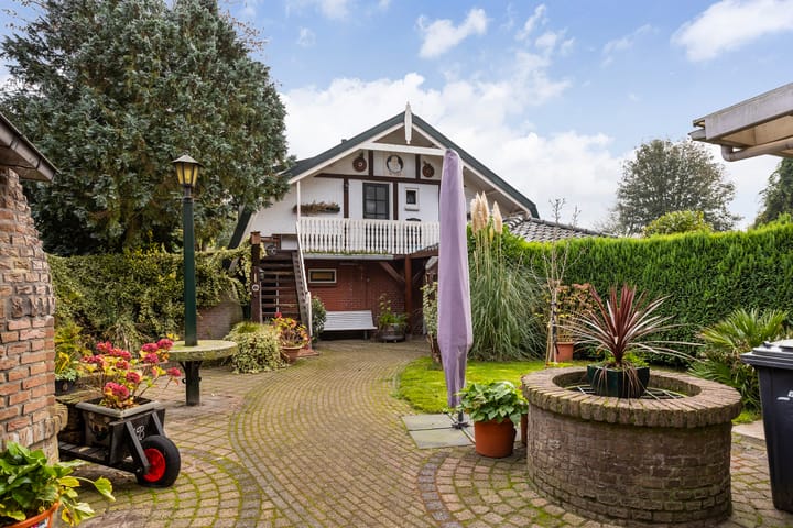 Foto 3 van Parallelweg 32