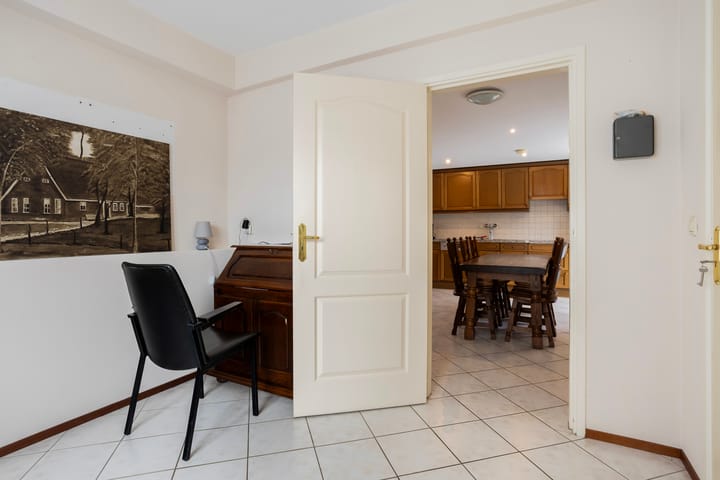 Foto 24 van Parallelweg 32