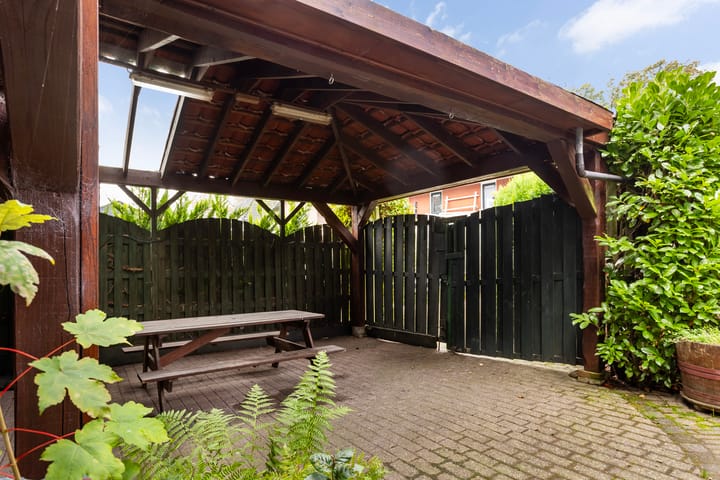 Foto 43 van Parallelweg 32