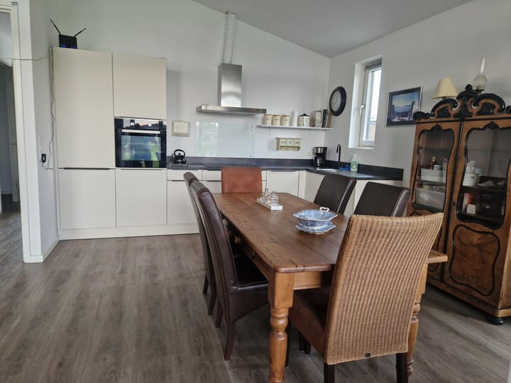 Foto 10 van Heezerenbosch 6-R33