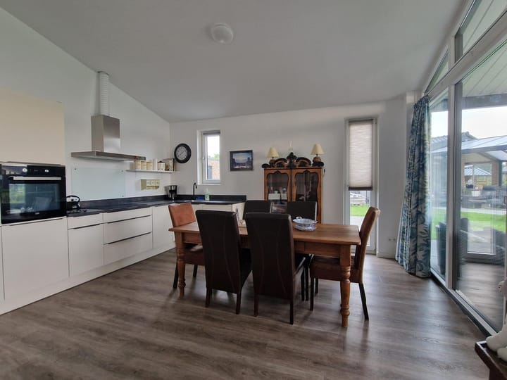 Foto 11 van Heezerenbosch 6-R33