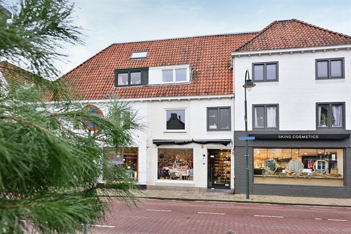 Bekijk foto 1 van Naarderstraat 19-B