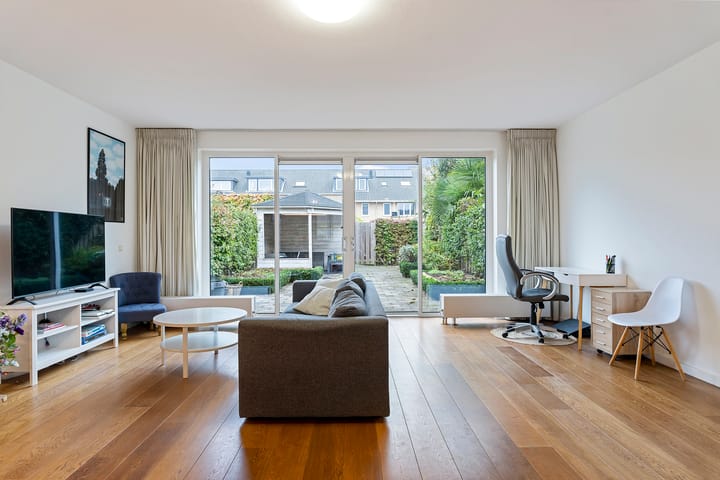 Foto 2 van Corsica 34