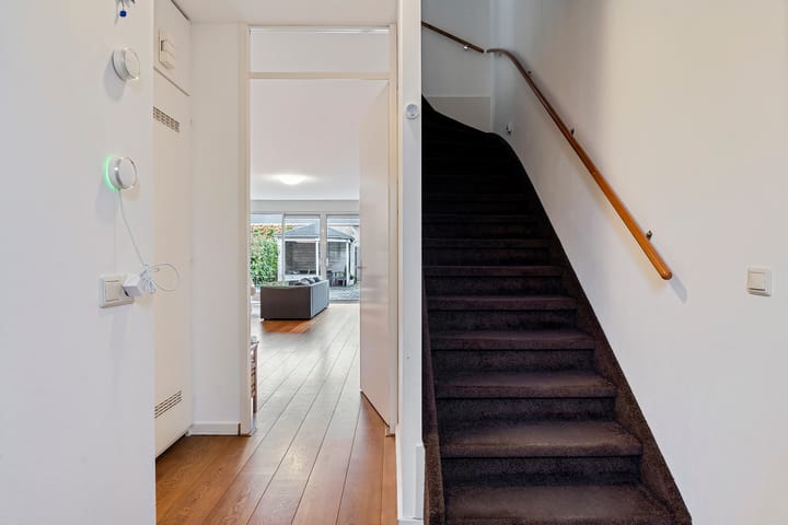 Foto 9 van Corsica 34