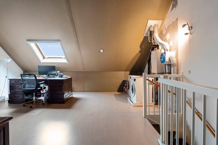 Foto 29 van Corsica 34