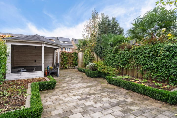 Foto 35 van Corsica 34