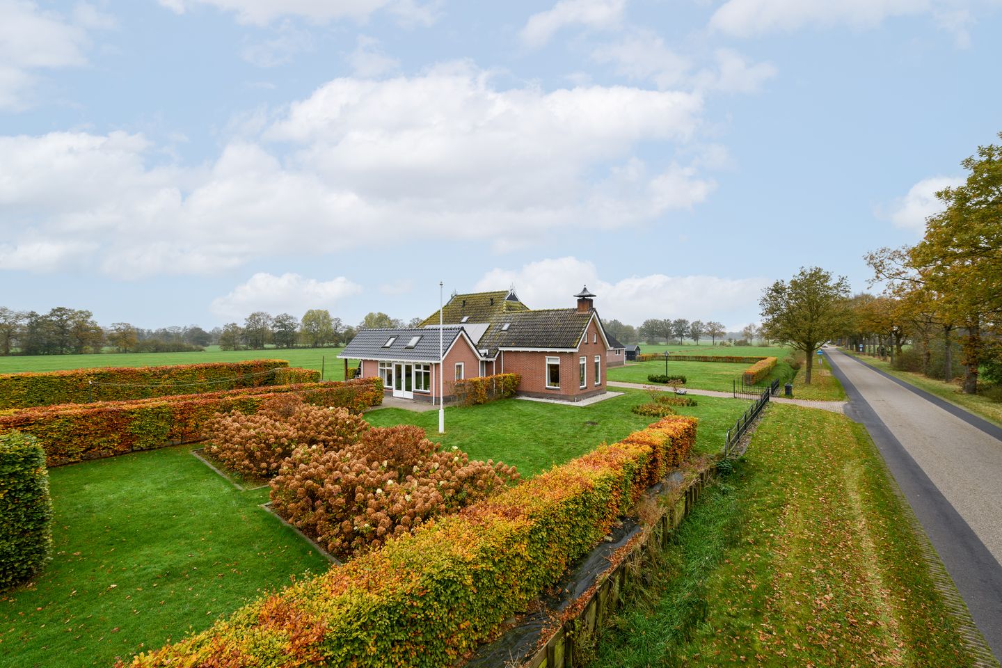 Foto 49 van Mounleane 13