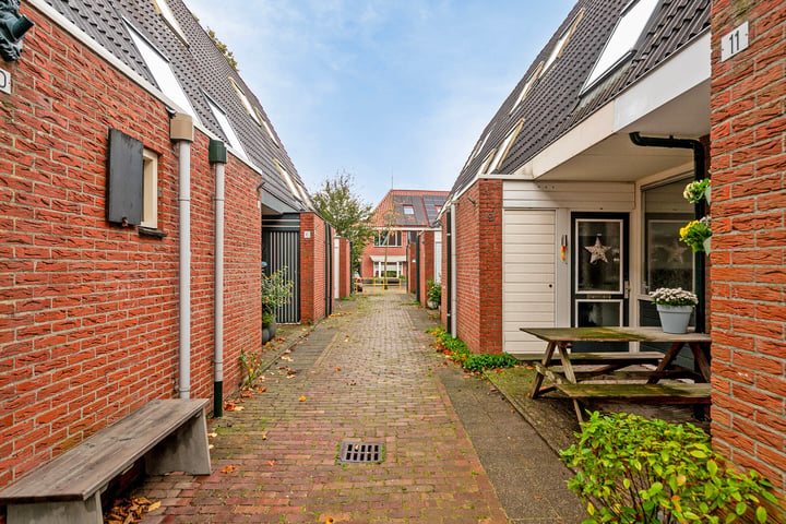 Bekijk foto 38 van Mauritsstraat 11