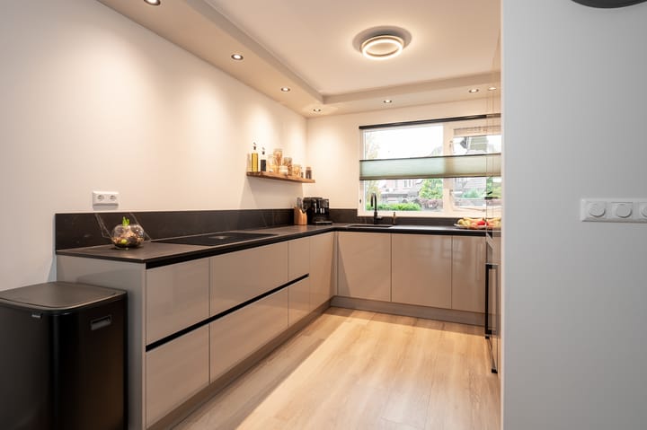 Foto 5 van Leeuwerik 142